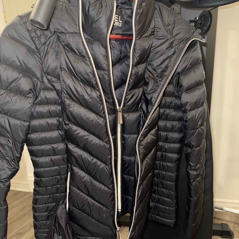 Michael Kors women’s Sleek Black Puffer Jacket